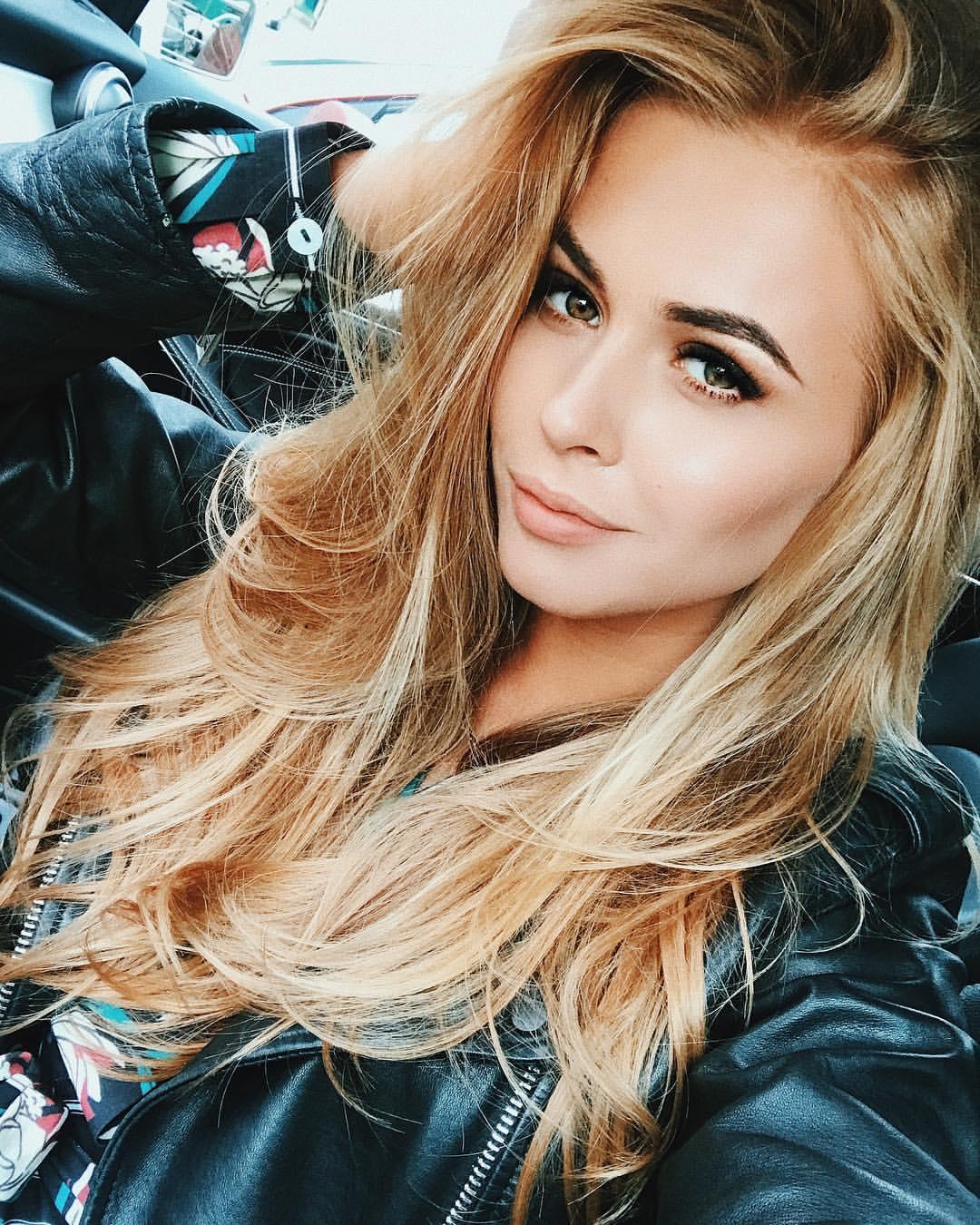 Chat Webcam Girls - Video Chat with Girls